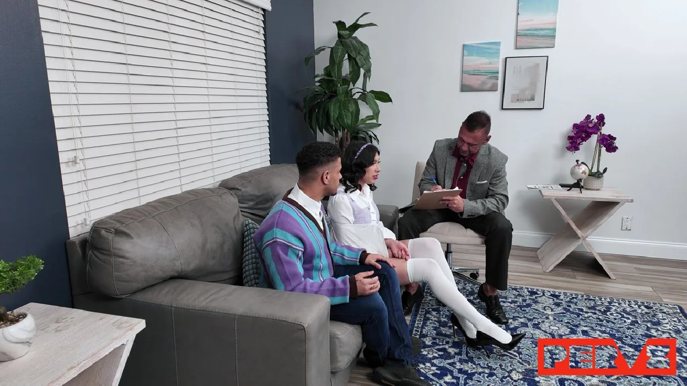 PervTherapy Penelope Woods XXX